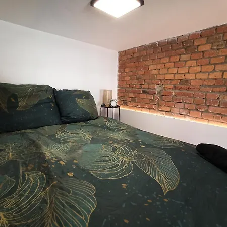 Often - Hide 아파트 *