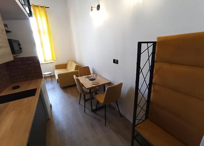 דירה Often - Hide